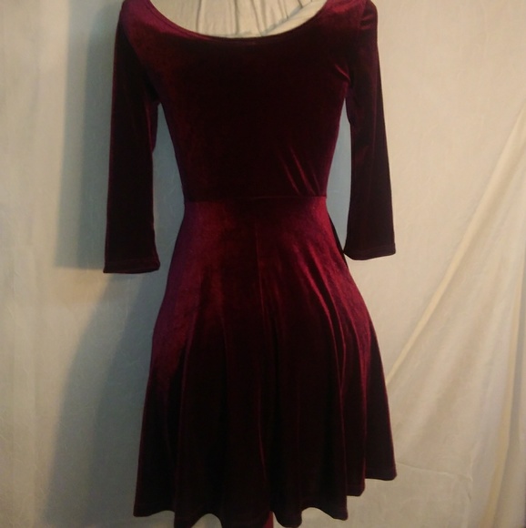 Vola La Fe Red Velvet Dress Small - Picture 3 of 8